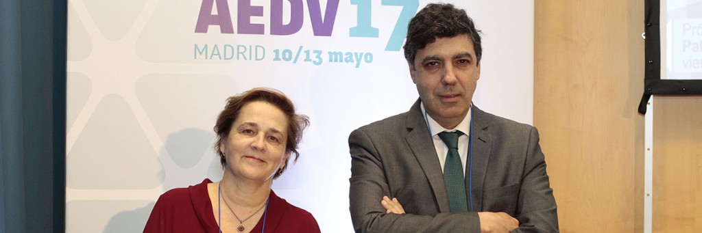 Coordinadores de la mesa. Drs. Teresa Puerta y Pedro F. Herranz.